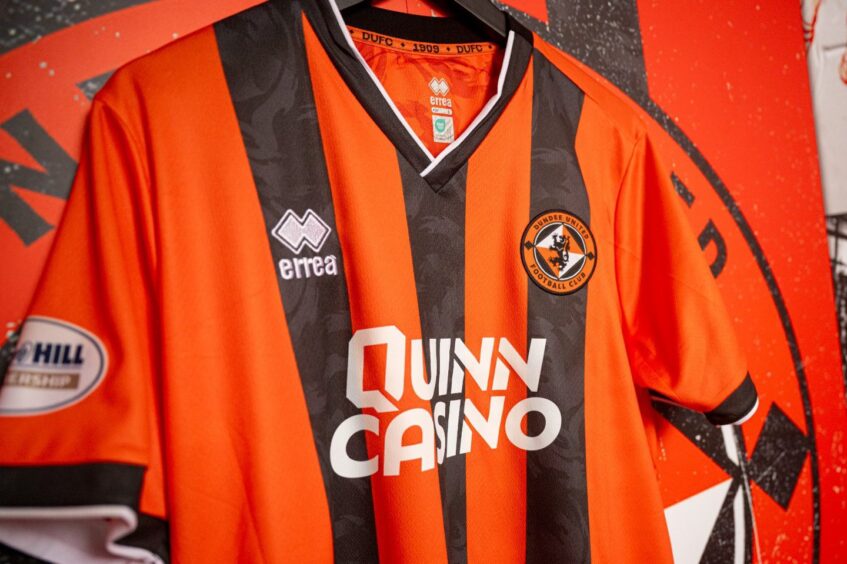 The stripes are back. Image: Richard Wiseman/Dundee United
