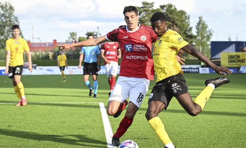 David Dadashev of UNA Strassen in action against KuPS last season.