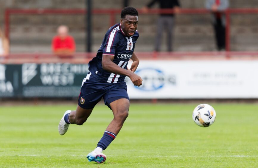 Tony Yogane has already given Dundee fans a glimpse of his dribbling skills. Image: Ross Parker/SNS