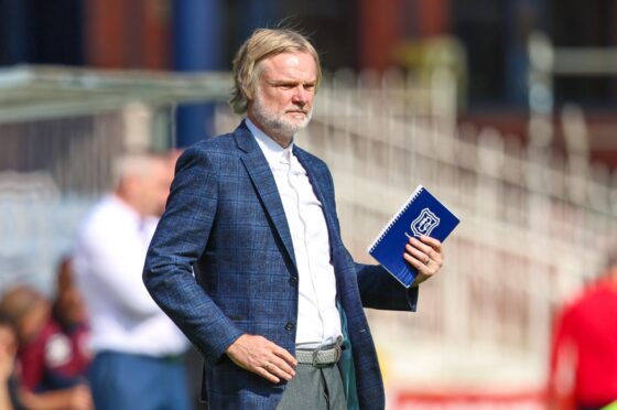 Dundee head coach Steven Pressley. Image: Ross MacDonald/SNS