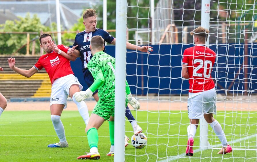 Luke Graham scores