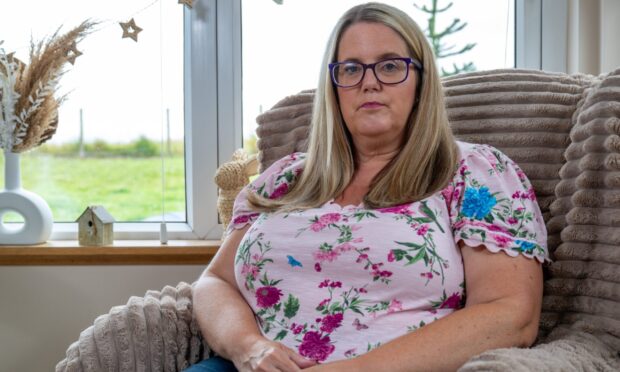 Angus mum Sarah Glover, who has endometriosis, has been waiting 43 weeks for an appointment to see a gynaecology specialist.