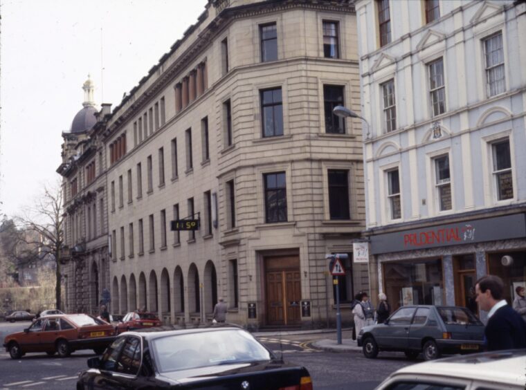Perth City Chambers in February 1990. 