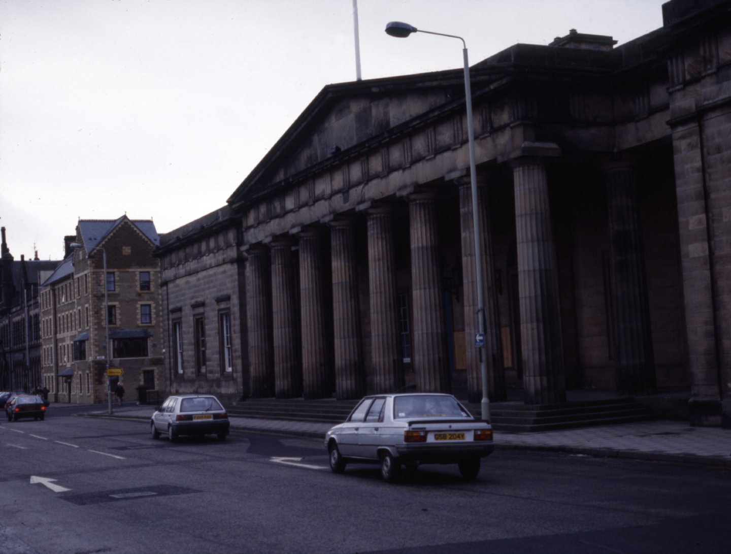 Perth Court House in February 1990.