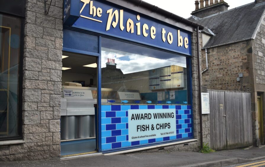 The exterior of The Plaice To Be in Pitlochry.