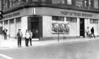 Top O' The Steps Bar and looking up the Hilltown in October 1981. Image: DC Thomson.