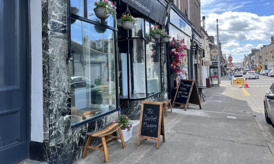 The Newport Bakery has opened in a former wine shop in Gray Street, Broughty Ferry. Image: Ellidh Aitken/DC Thomson.
