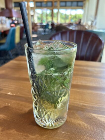 A no-jito mocktail served at Piperdam.