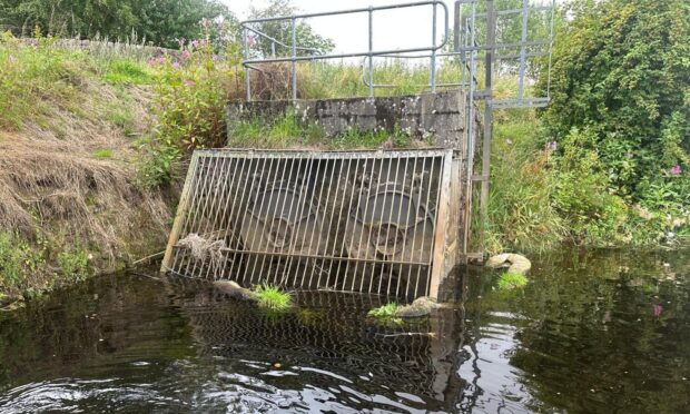 Sunken oil catchers on the Tay at North Muirton, near Perth.