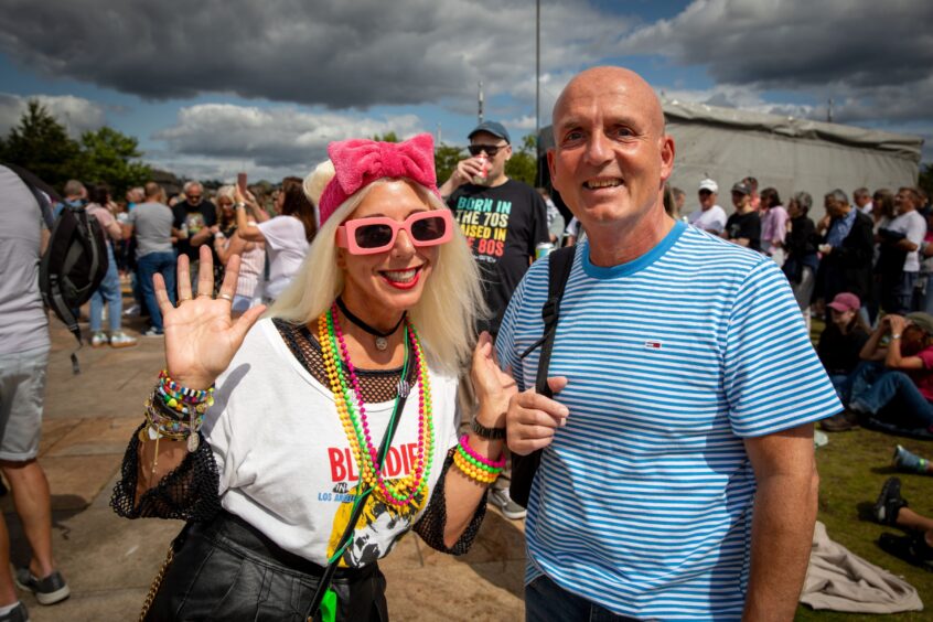 Two revellers made the short trip from Broughty Ferry to Slessor Gardens for the Discovery Festival.