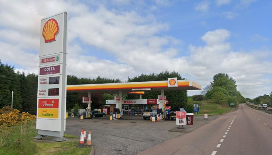 Forgan roundabout A92 Shell filling station