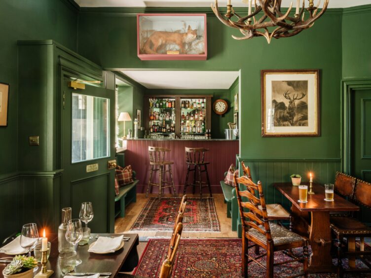 Inside Ewe Bar