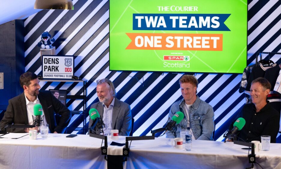 Dundee boss Steven Pressley and skipper Simon Murray with George Cran and Graeme Finnan on stage at Twa Teams live.