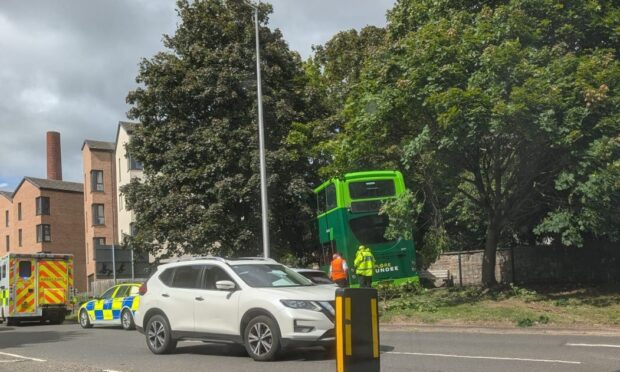 Bus crash on Dens Road