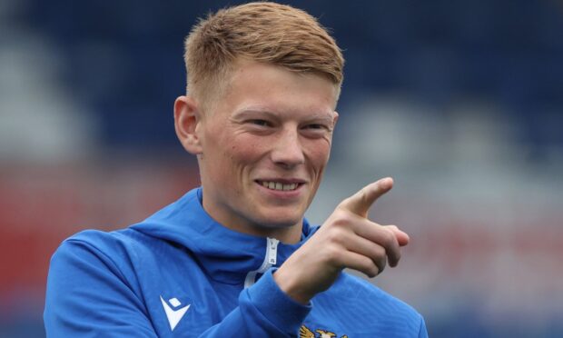 Craig Hepburn pointing at someone at Hampden Park.