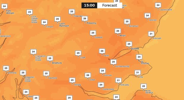 Temperatures at 3pm today - a 26C peak will be reached between 2pm and 3pm in Dundee. Image: Met Office