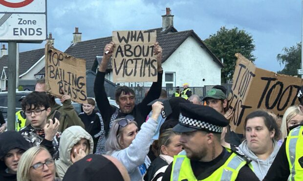 Around 150 people gathered in Methil for a fourth protest.