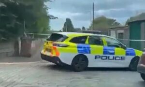 Police closed Douglas Terrace in Dundee on Sunday. Image: Supplied