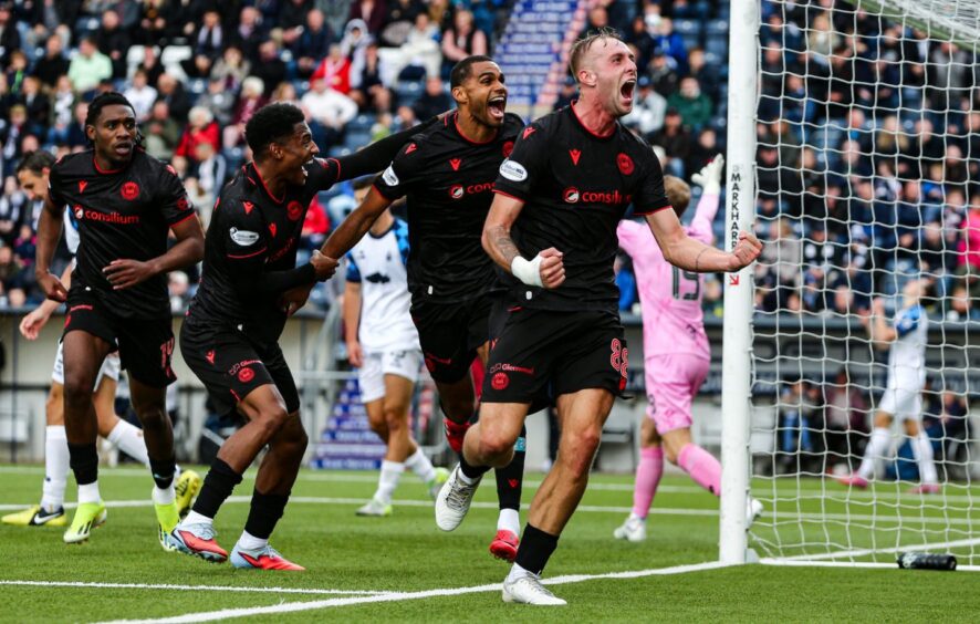 St Mirren celebrate at Falkirk