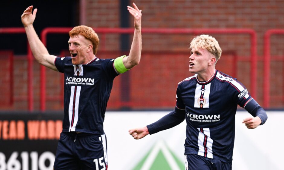 Simon Murray and Joe Westley were on target for Dundee. Image: Rob Casey/SNS