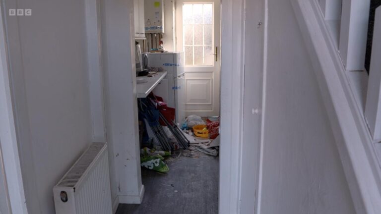 Picture of Homes Under the Hammer: Dundee revamp set to net couple £40K