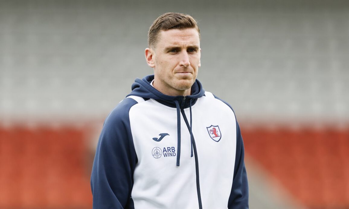 Raith Rovers: Dougie Imrie had 'important' chat with Paul Hanlon
