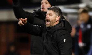 St Mirren boss Stephen Robinson after Dens defeat: We dominated but Dundee scored with first and second shots – it’s unacceptable