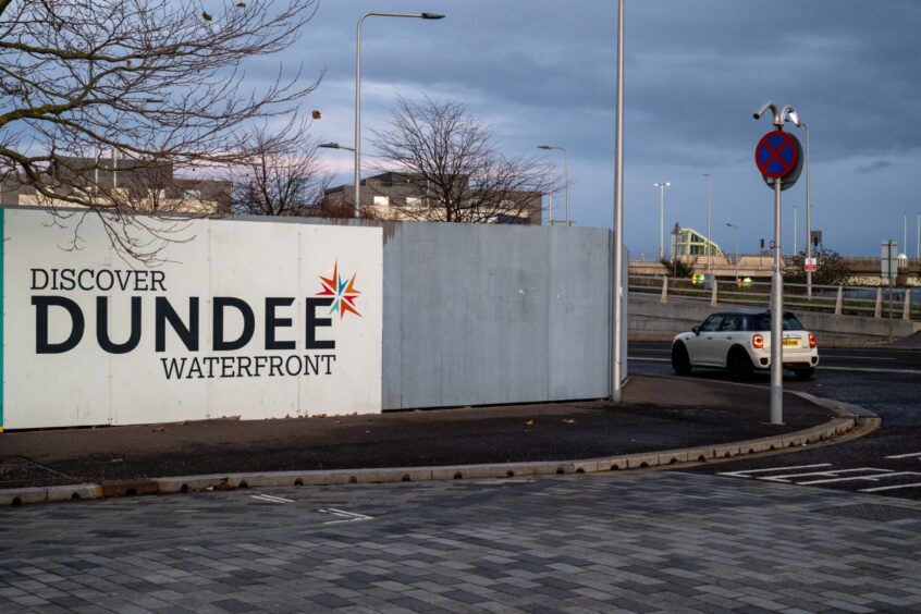 View from South Castle Street towards Tay Road Bridge. 