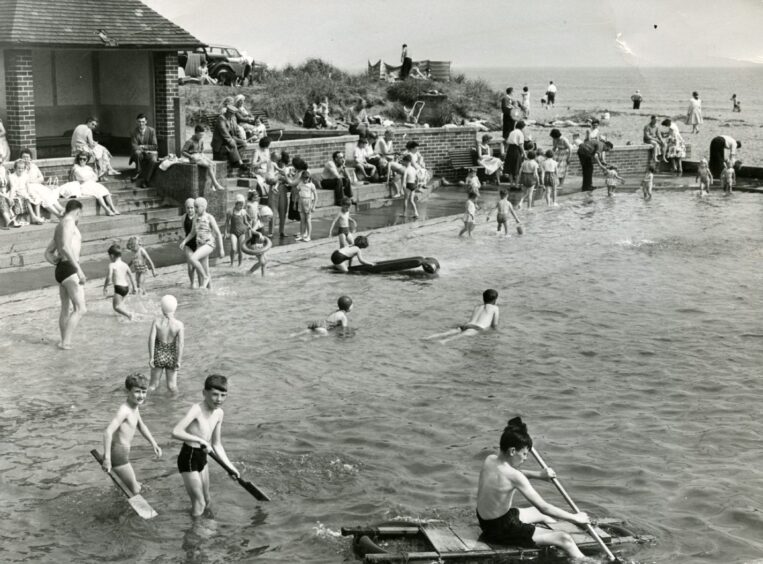 Kids splashing at Carnoustie paddling pool in 1960. 