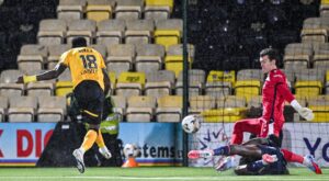 Dundee’s experience problem explained and why Clark Robertson’s absence is such a blow