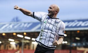 Neil Lennon in fan message after Dunfermline reach Scottish Cup quarter-finals with Kelty Hearts win