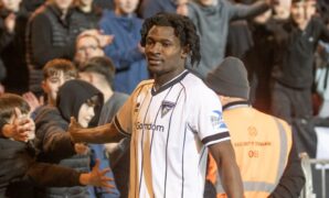 Dunfermline Athletic discover extent of Nurudeen Abdulai’s worrying shoulder injury