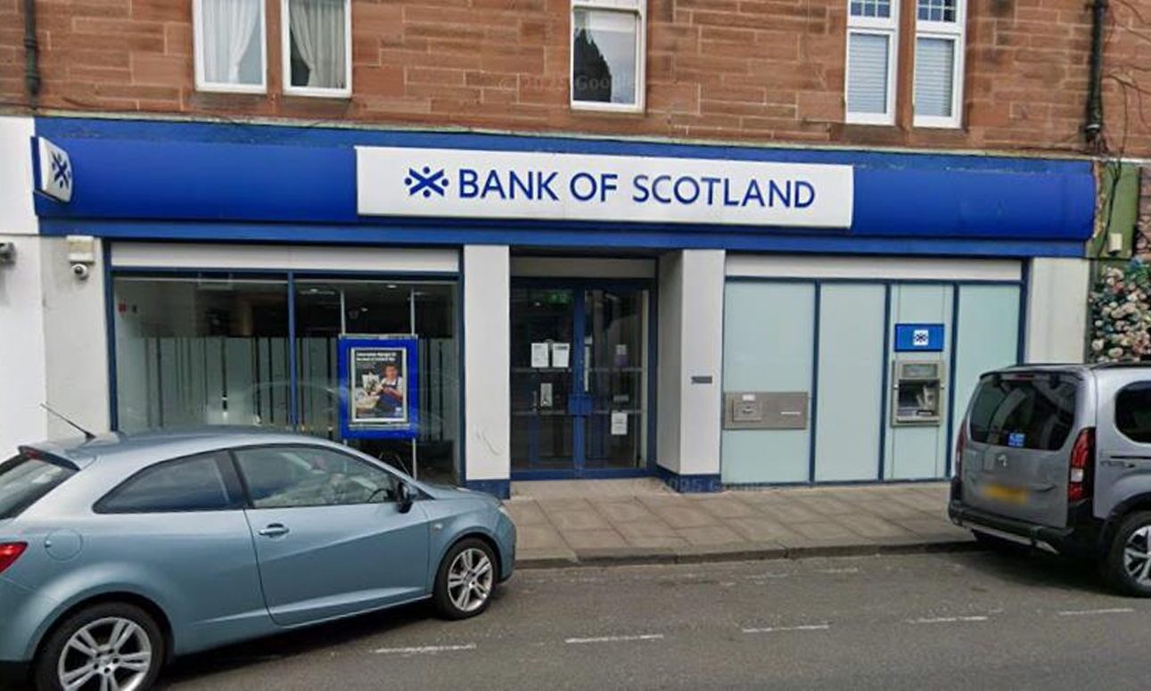 Bank of Scotland to close Blairgowrie and Broughty Ferry branches
