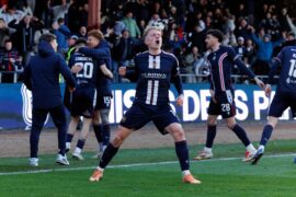 Steven Pressley reacts to ‘amazing’ Dundee derby comeback as he picks out ‘immense’ star