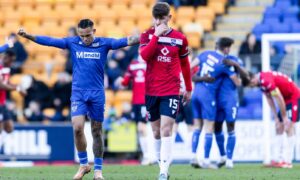 St Johnstone stand up to roughhouse Ross County for precious win