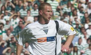 Lee Bullen back in the dugout as ex-Dunfermline Athletic favourite seals move to Ireland