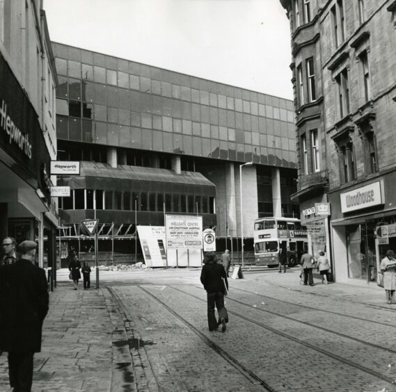 Construction of the Wellgate Centre, at the end of Murraygate, under way in May 1977.