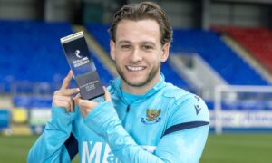 St Johnstone boss makes ‘high standards’ point as Jamie Gullan wins player of the month award