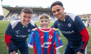 17 best pictures as Raith Rovers fans meet KDM Evolution Trophy heroes at Stark’s Park signing session