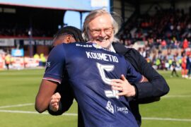 What do Dundee players really think of Steven Pressley?