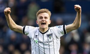 St Johnstone win the race to sign Dunfermline midfielder Matty Todd