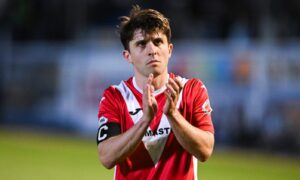 Raith Rovers complete signing of ex-Dundee United midfielder Charlie Telfer