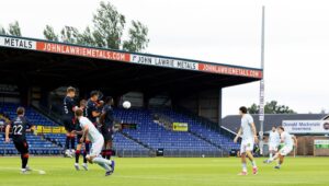 Fin Robertson pinpoints ‘black and white’ Dundee cup reality as star lifts lid on precious ‘free role’ opportunity