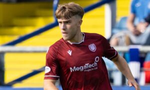 Charlie Dewar dubbed ‘a thinker’ as Dundee United kid earns rave reviews during Arbroath loan
