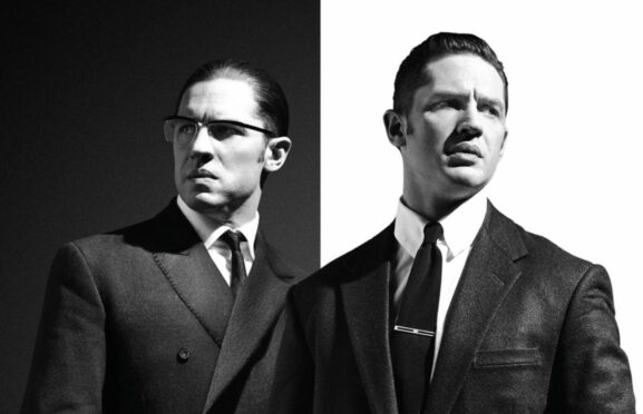 Tom Hardy plays twin gangsters Reggie and Ronnie Kray in 2015