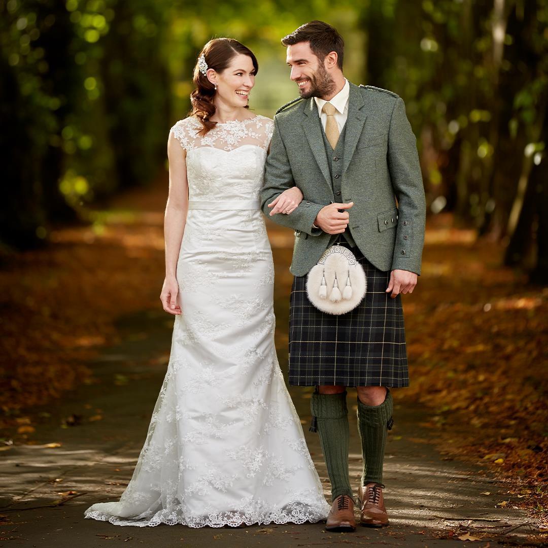 Bride and groom in McCalls authentic Highlandwear