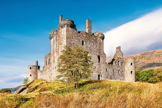 Kilchurn Castle, Loch Awe, Argyll and Bute, Scotland, UK.