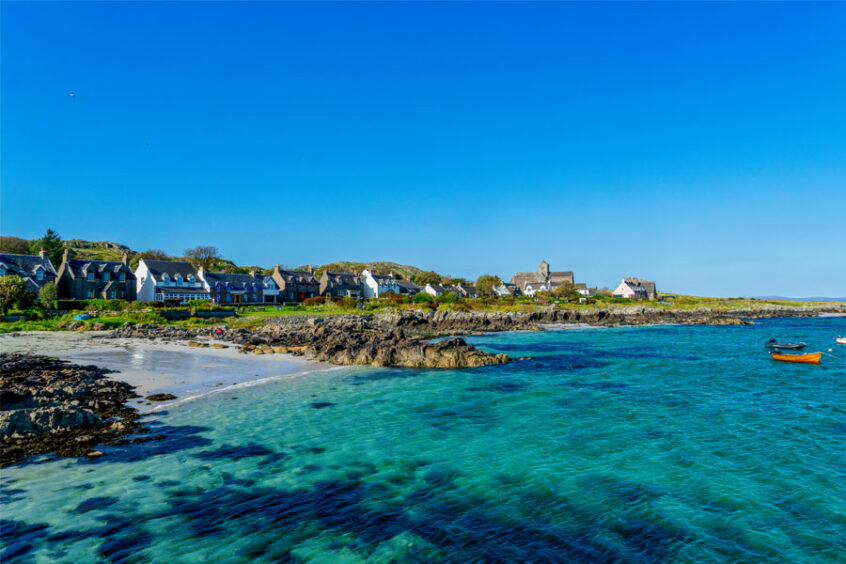 Iona