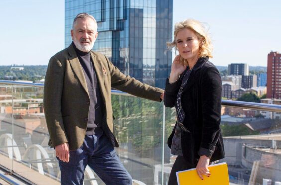 Actress Emilia Fox and criminologist Professor David Wilson look at the facts of three unsolved cases in In The Footsteps Of Killers