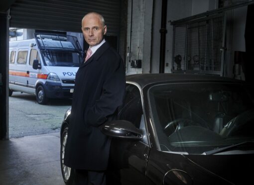 Mark Bonnar as DS Clive Timmons in the new drama